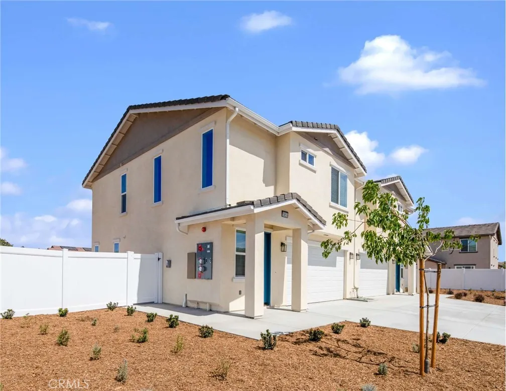 5853 Persepolis Court Riverside, CA 92505 - Photo 8 of 18 Gallery Image 8