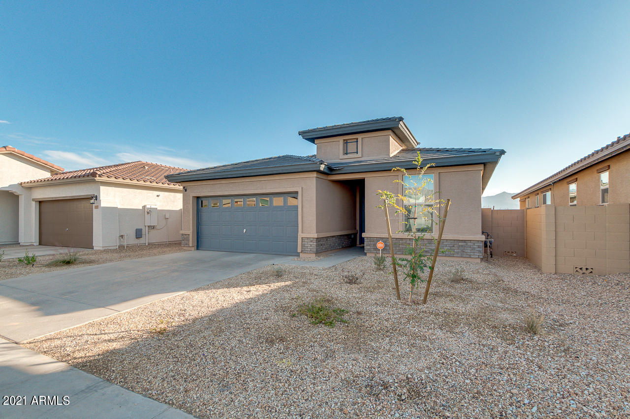 2817 West Apollo Road Phoenix, AZ 85041 - Photo 3 of 42 03-Apollo