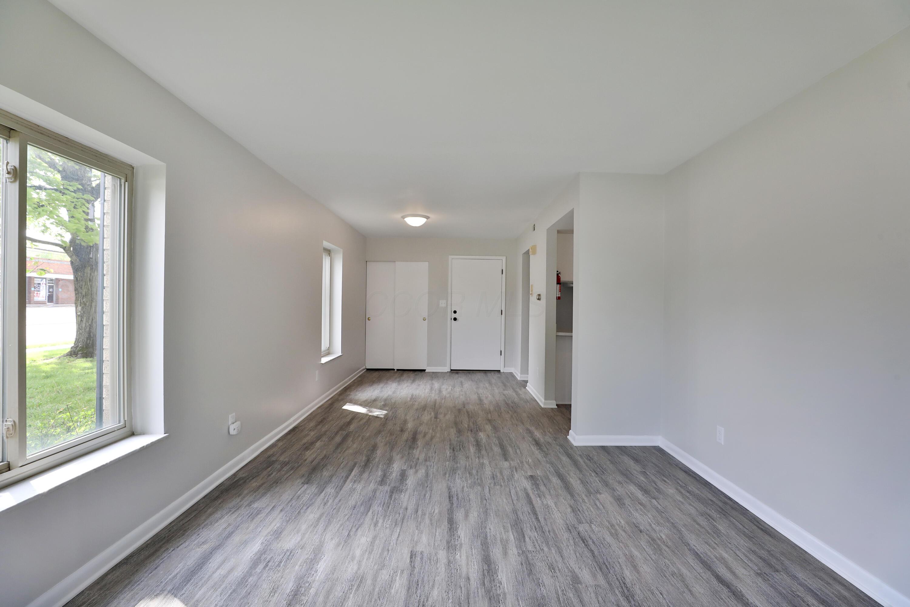 699 Wetmore Road, Unit G Columbus, OH 43214 - Photo 10 of 27 669-Wetmore-10
