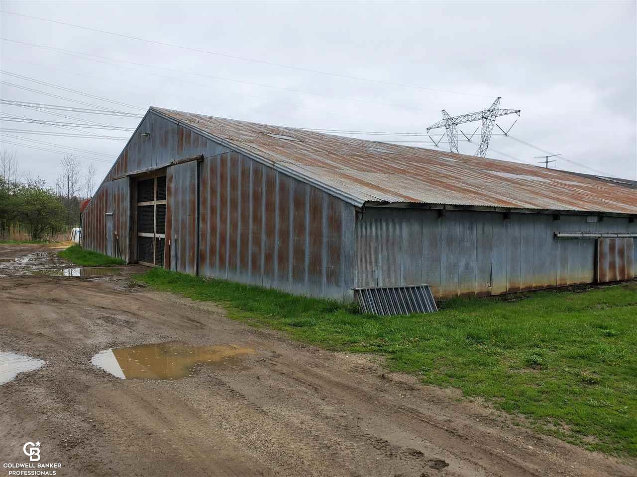 Brown Rd Ville Avoca, MI 48006 - Photo 2 of 13