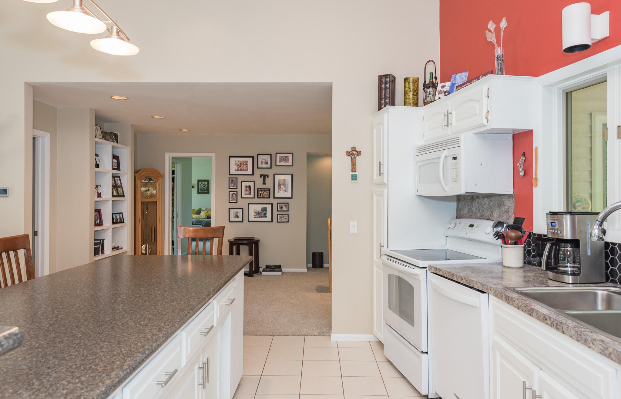 6170 Cascade Road Southeast Grand Rapids, MI 49546 - Photo 13 of 77 5_Kitchen-6 - Copy