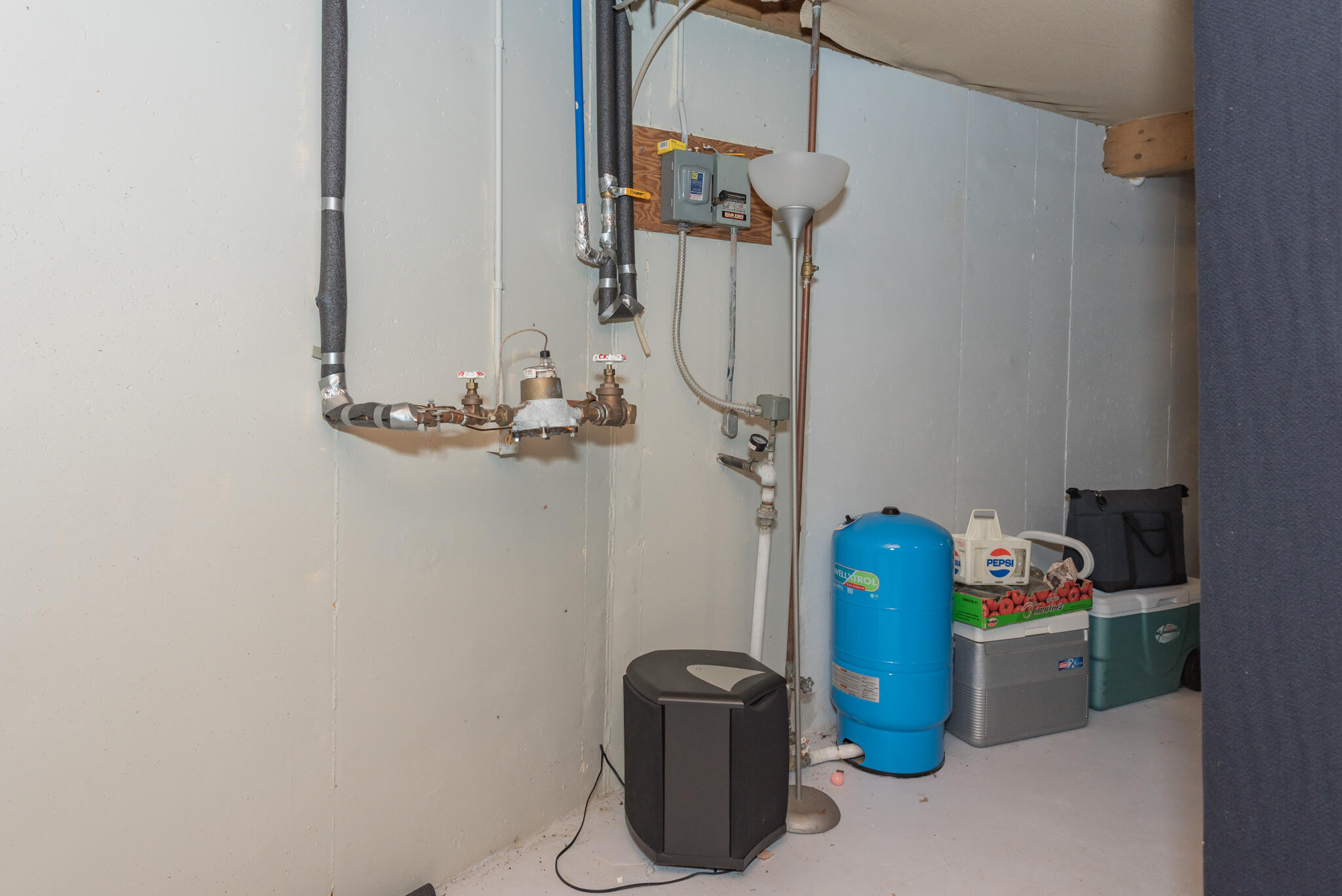 6170 Cascade Road Southeast Grand Rapids, MI 49546 - Photo 53 of 77 13_Storage-Mechanicals-4