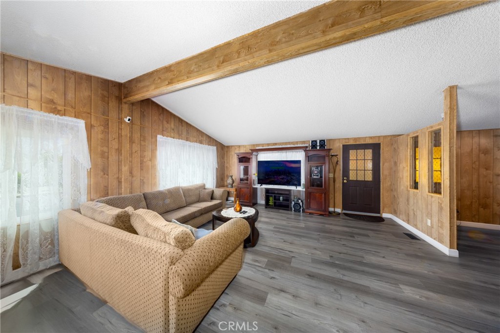 9593 Sharondale Road Calimesa, CA 92320 - Photo 7 of 37
