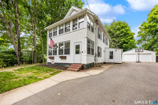 $375,000 | 122 Chestnut Grove Road, Watertown, CT 06795