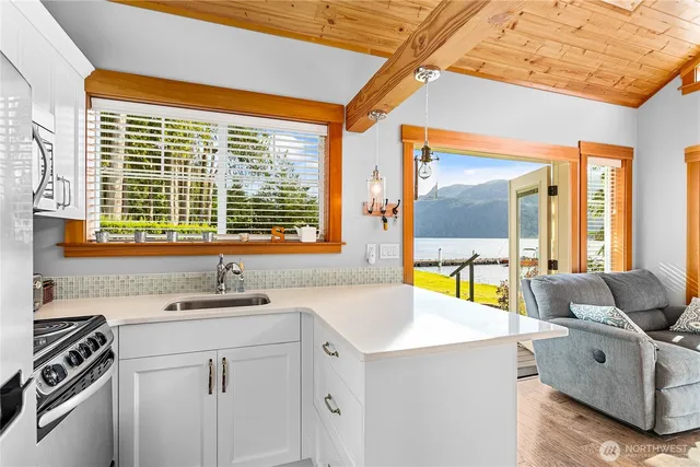 $499,900 | 990 South Lake Whatcom Boulevard, Unit S, Sedro-Woolley, WA 98284