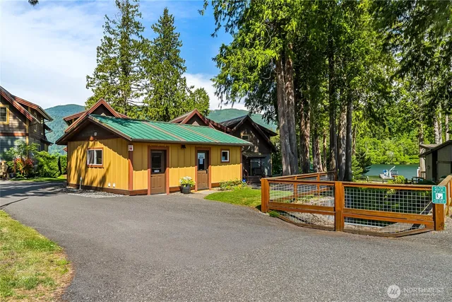 $499,900 | 990 South Lake Whatcom Boulevard, Unit S, Sedro-Woolley, WA 98284