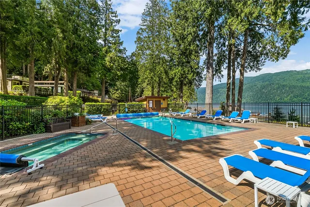 $499,900 | 990 South Lake Whatcom Boulevard, Unit S, Sedro-Woolley, WA 98284