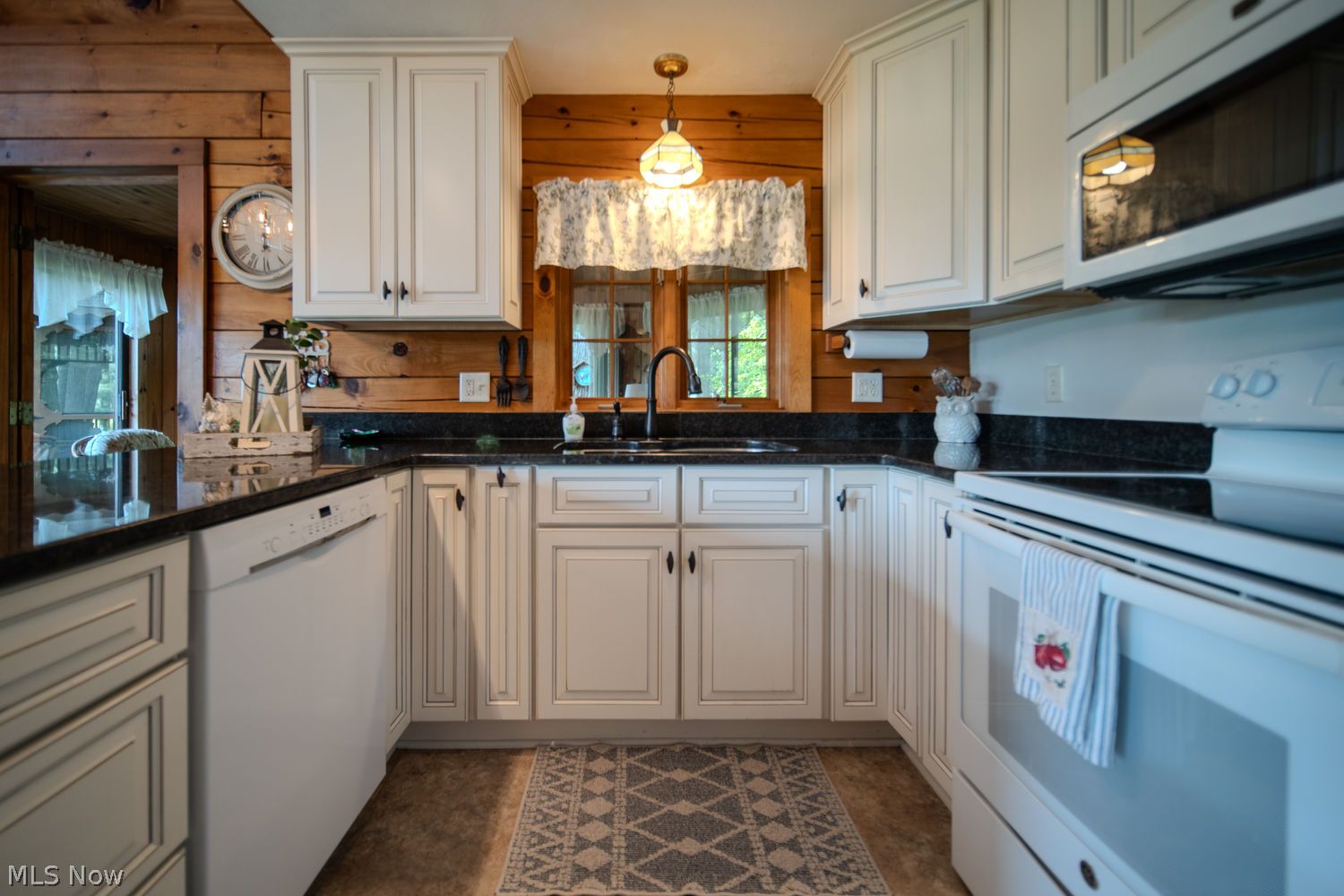 8205 Peck Road Ravenna, OH 44266 - Photo 25 of 42 Gallery Image 25