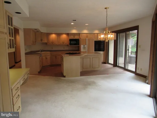 $455,000 | 889 Heritage Hills Drive, York, PA 17402