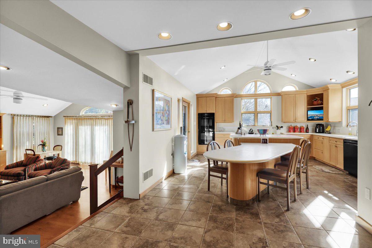 15 Courtleigh Place Reading, PA 19606 - Photo 11 of 44