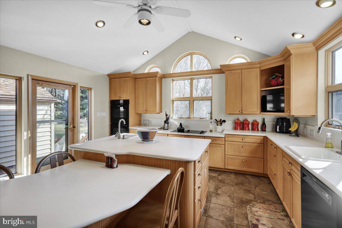 15 Courtleigh Place Reading, PA 19606 - Photo 14 of 44