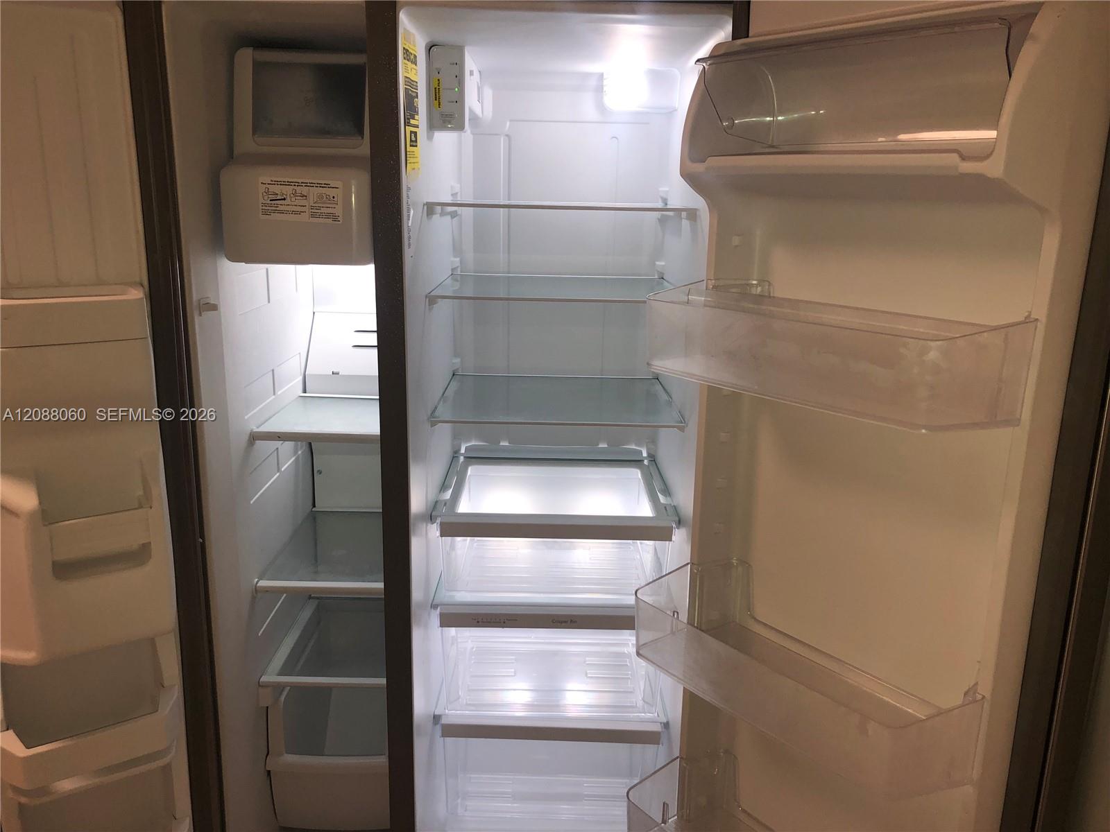 150 Southeast 25th Road, Unit 7E Miami, FL 33129 - Photo 20 of 42 Clean, newer appliances