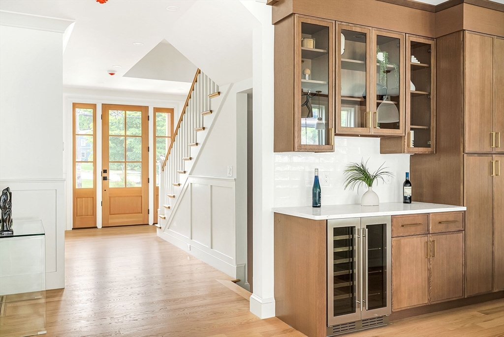 67 Van Roosen Road Newton, MA 02459 - Photo 6 of 26