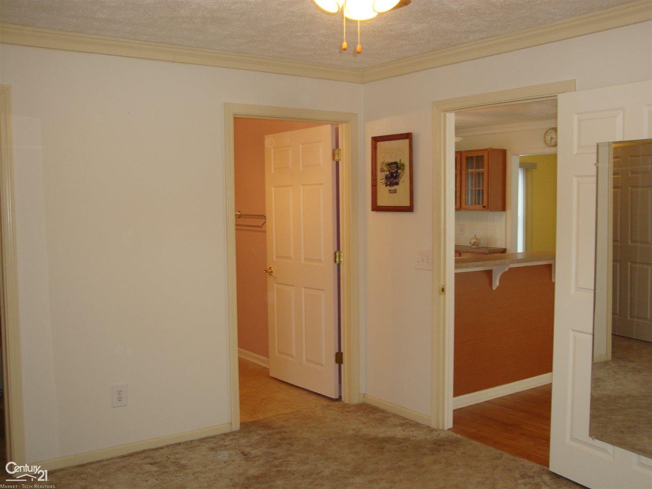 23075 Pratt Road Armada, MI 48005 - Photo 22 of 31