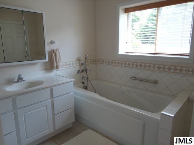 6555 East Territorial Road Munith, MI 49259 - Photo 7 of 24 Photo 7
