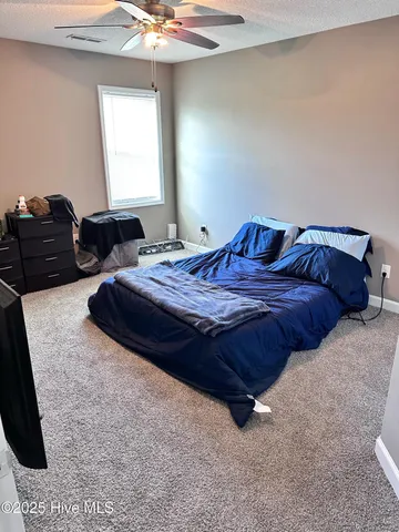 $360,000 | 820 Tuscarora Trail, Jacksonville, NC 28546