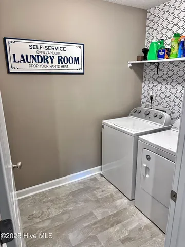 $360,000 | 820 Tuscarora Trail, Jacksonville, NC 28546