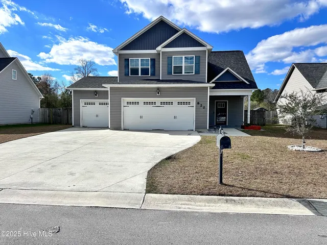 $360,000 | 820 Tuscarora Trail, Jacksonville, NC 28546