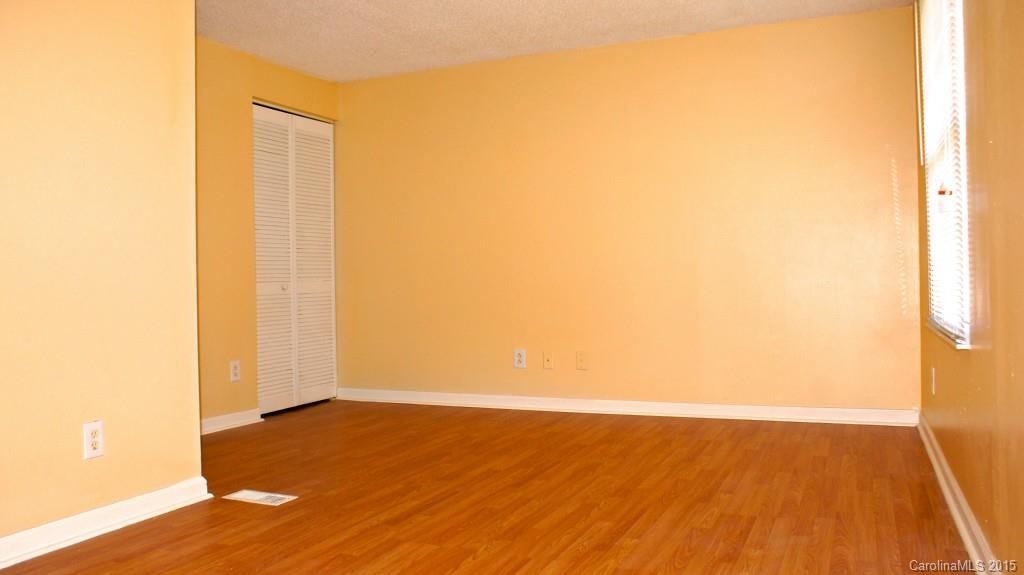 4914 Lawrence Orr Road Charlotte, NC 28212 - Photo 14 of 23