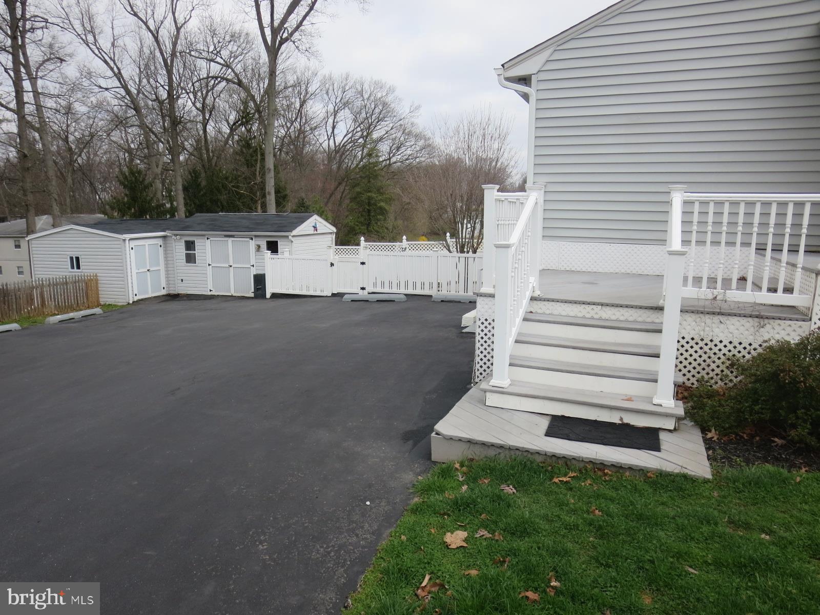 7364 Gaither Road Sykesville, MD 21784 - Photo 8 of 12 parking