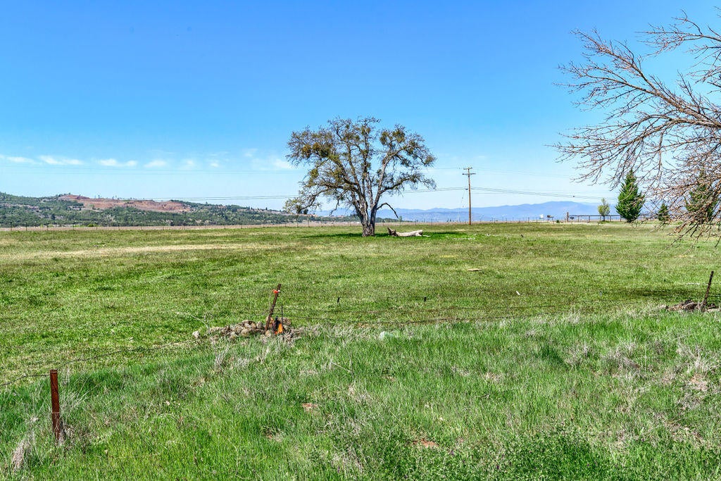 3137 East Antelope Road Eagle Point, OR 97524 - Photo 60 of 66 EA(20)