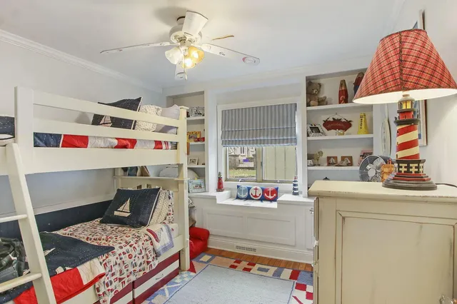 $10,000 | 642 Agaming Road, Fontana, WI 53125