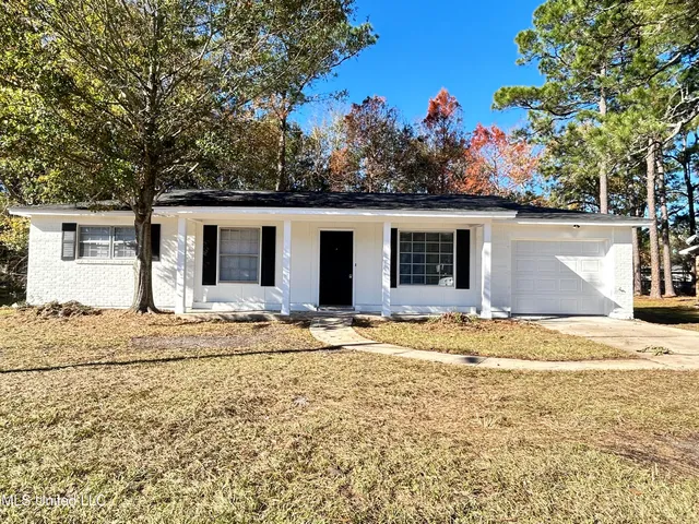 $135,000 | 2307 Ladnier Road, Gautier, MS 39553