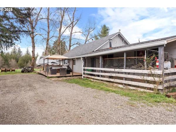 $540,000 | 22816 South Bonney Road, Colton, OR 97017