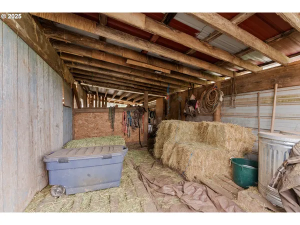 $540,000 | 22816 South Bonney Road, Colton, OR 97017