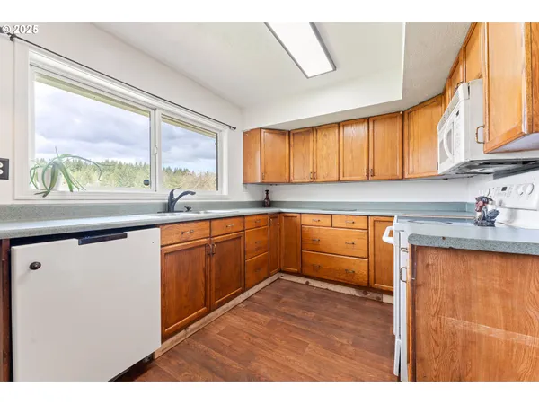 $540,000 | 22816 South Bonney Road, Colton, OR 97017