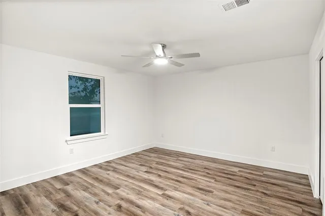 $250,000 | 305 South Main Street, Venus, TX 76084