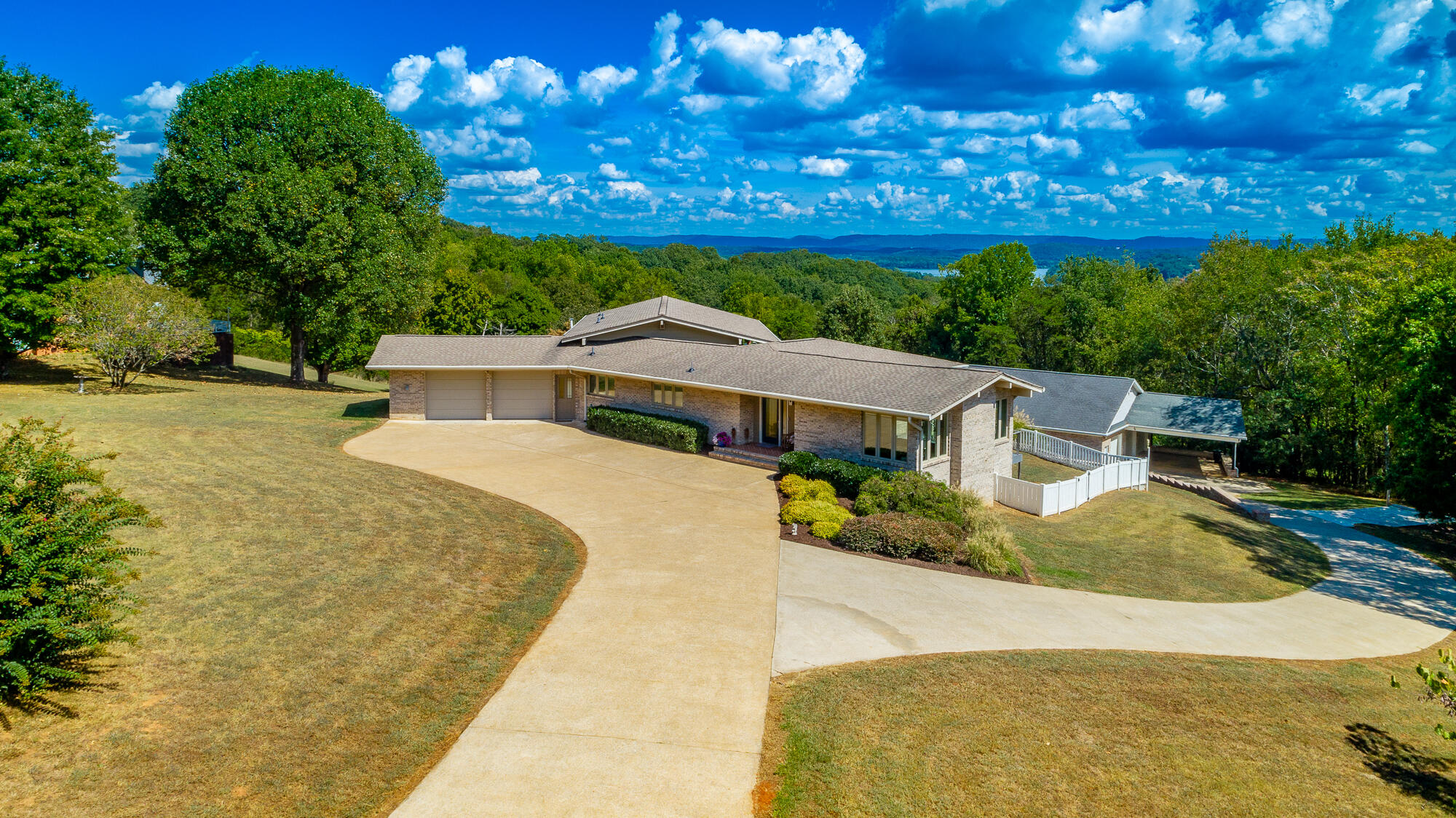 6530 Fairview Road Hixson, TN 37343 - Photo 5 of 77 6530 Fairview Road HD-122