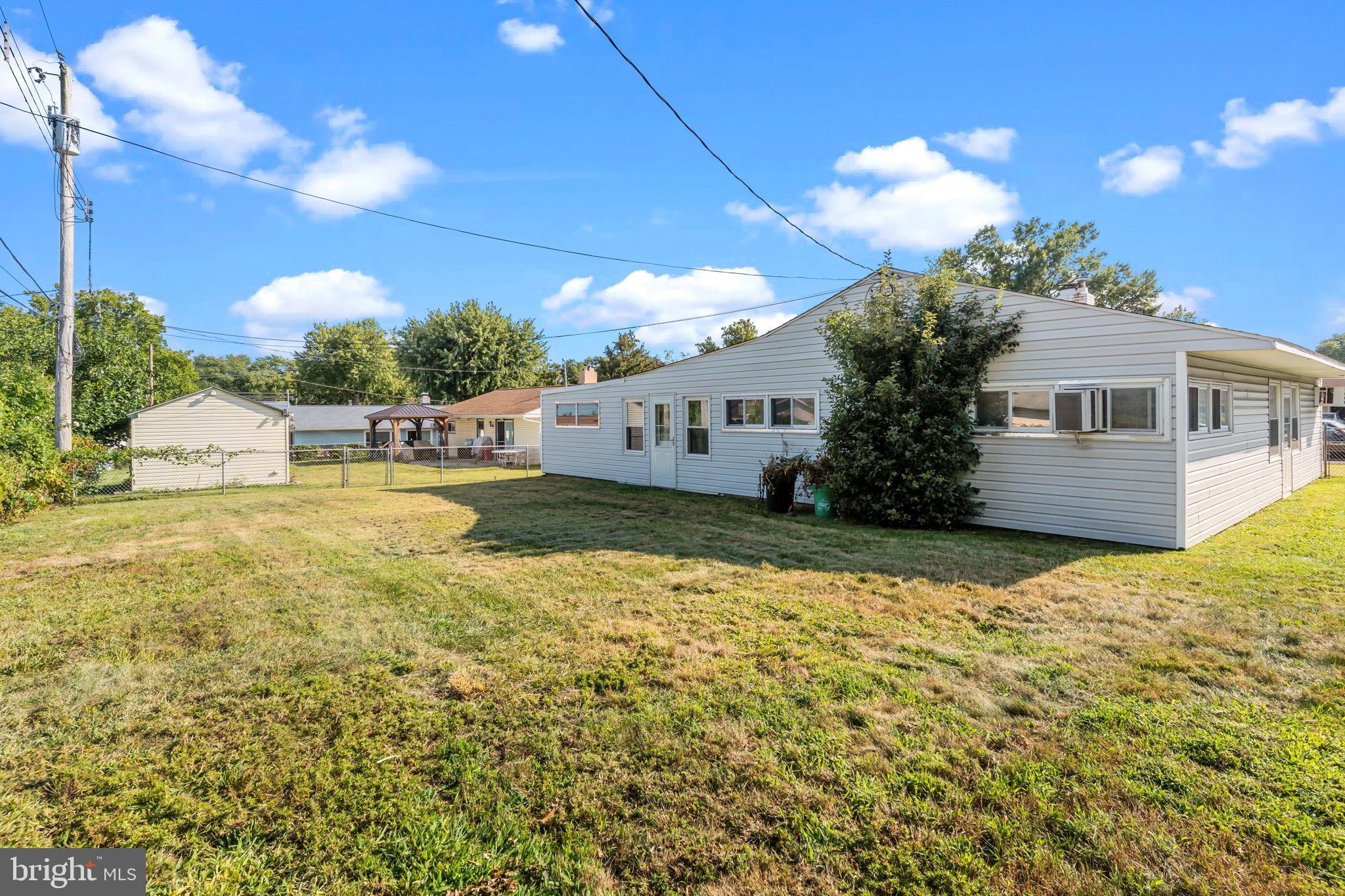 14 Vista Road Levittown, PA 19057 - Photo 22 of 26 Back yard