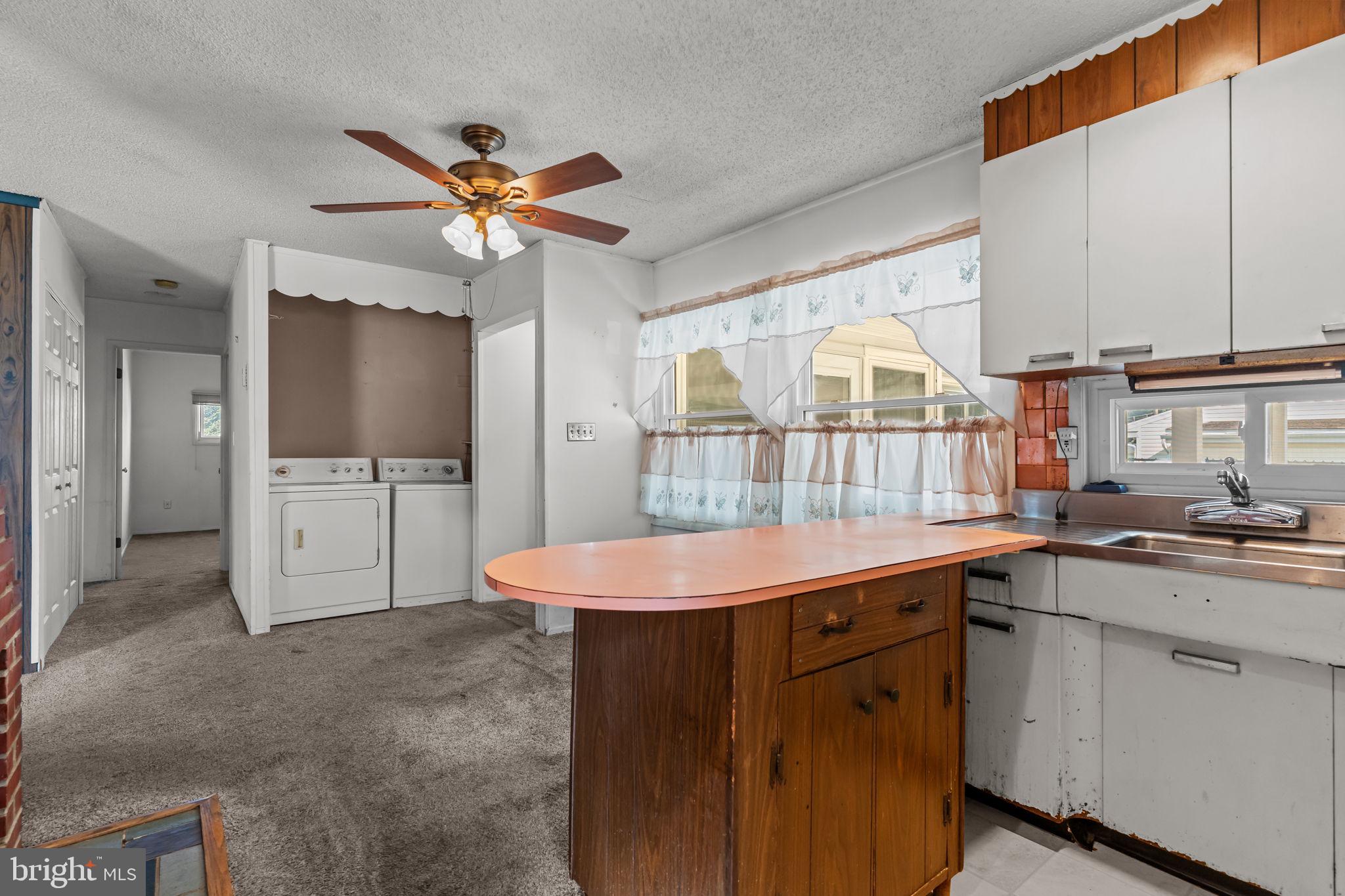 14 Vista Road Levittown, PA 19057 - Photo 8 of 26 Gallery Image 8