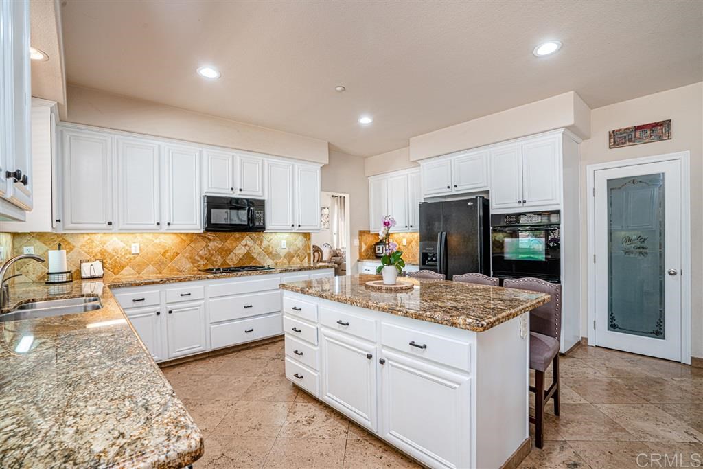 9359 Audubon Road Lakeside, CA 92040 - Photo 2 of 25 Gallery Image 2
