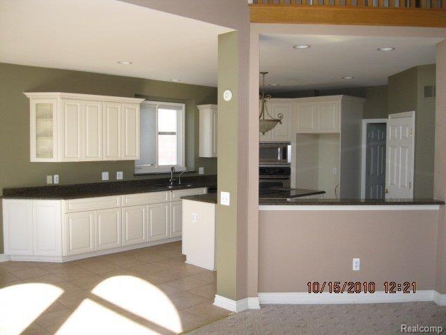 69485 Meadowbrook Lane Romeo, MI 48065 - Photo 12 of 25 IMG_0242