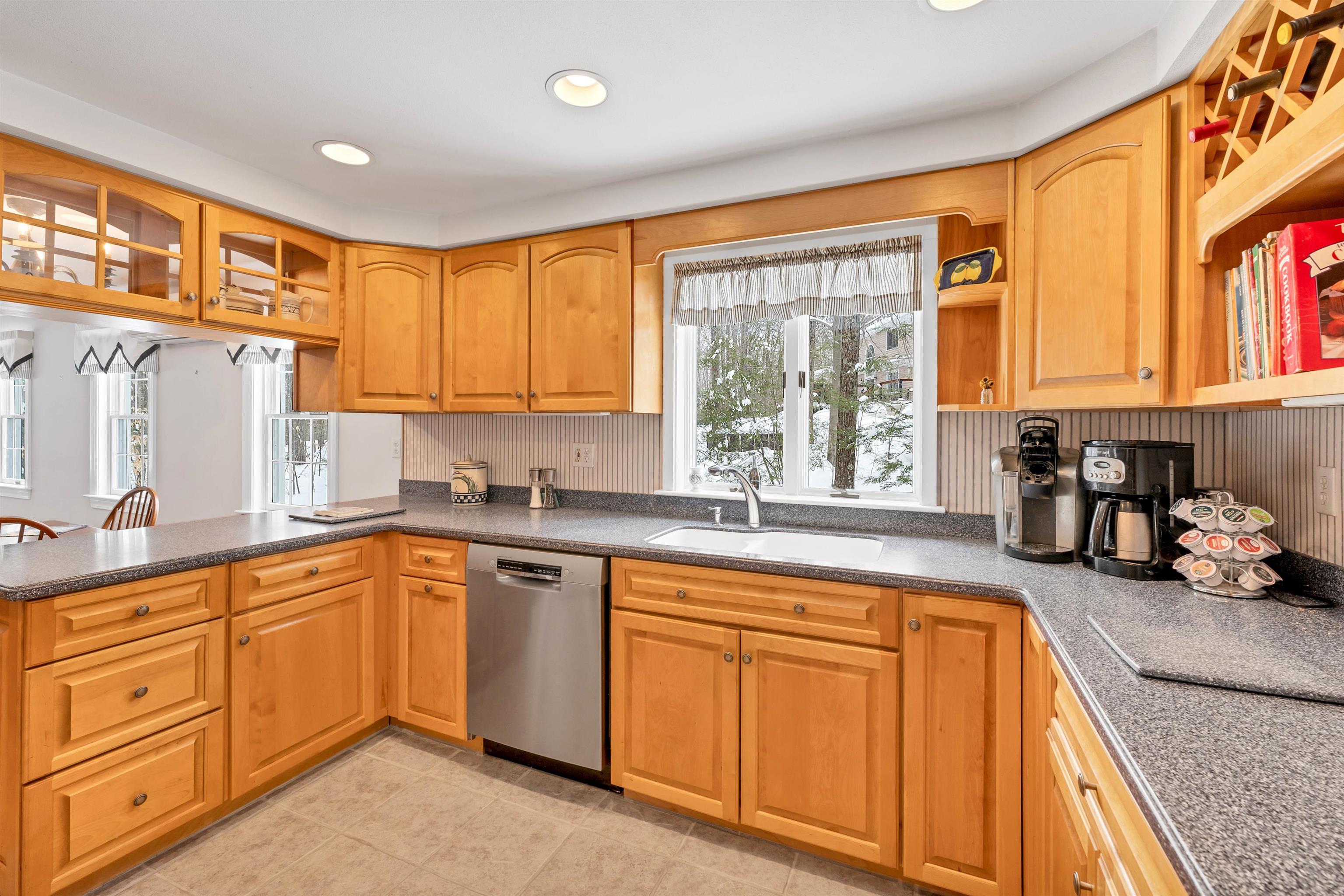 345 Forest Road Wolfeboro, NH 03894 - Photo 11 of 52 Gallery Image 11
