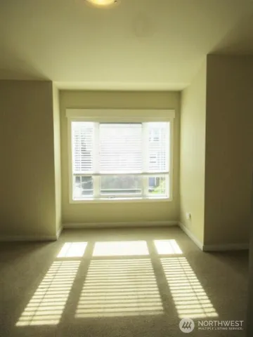 $3,600 | 421 Federal Avenue East, Seattle, WA 98102