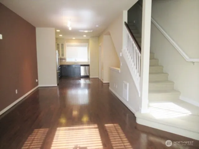 $3,600 | 421 Federal Avenue East, Seattle, WA 98102