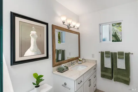 $989,000 | 1230 Cambridge Street, Novato, CA 94947