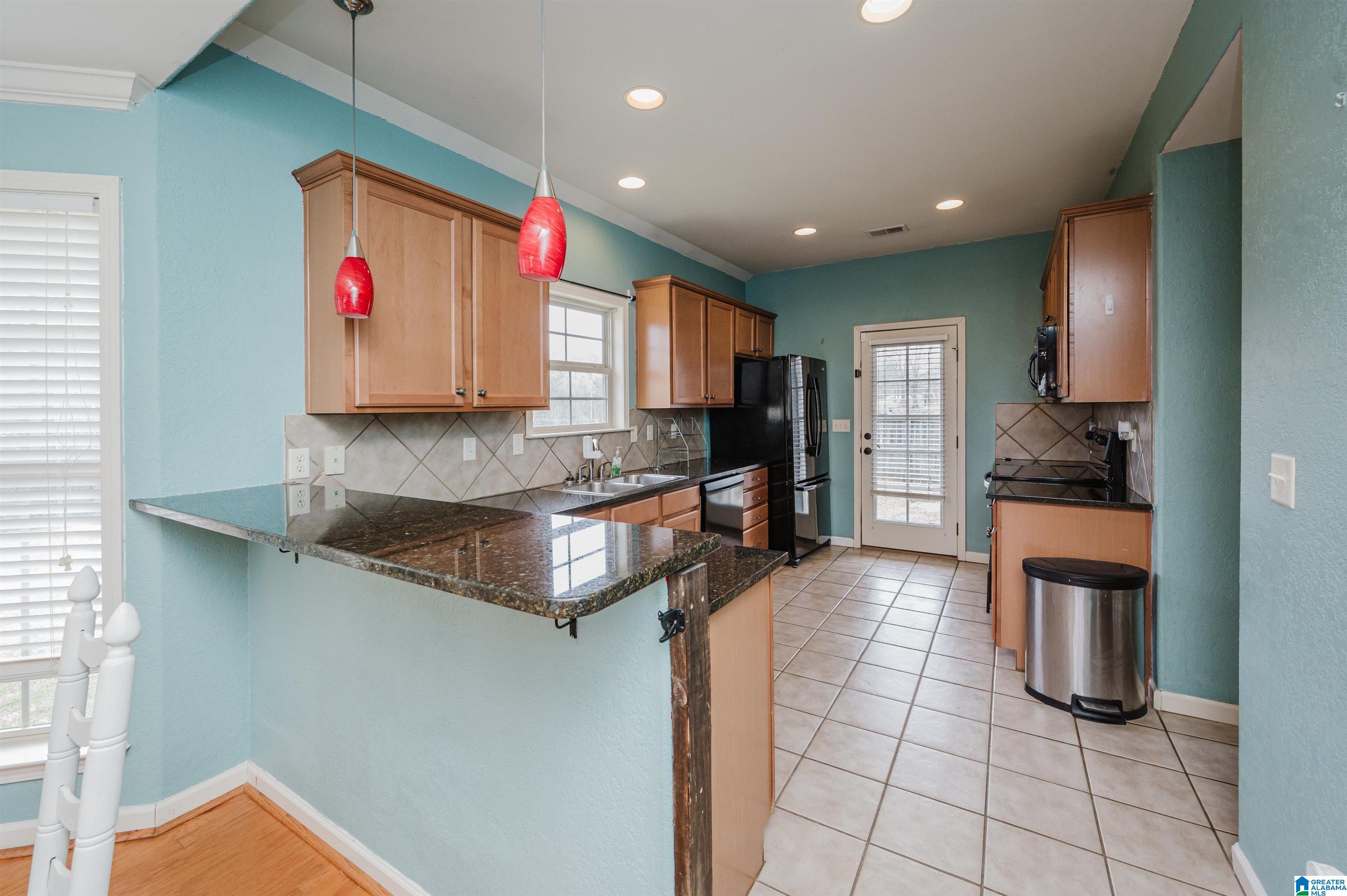 113 Ridgecrest Road Calera, AL 35040 - Photo 11 of 35