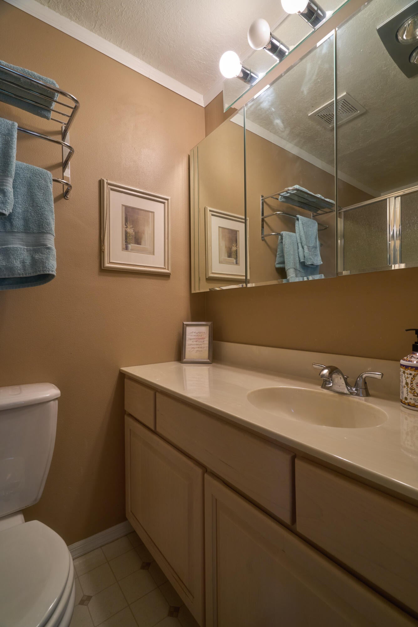 3095 Burrell Road Medford, OR 97501 - Photo 29 of 70 3095 Burrell_Medford-29