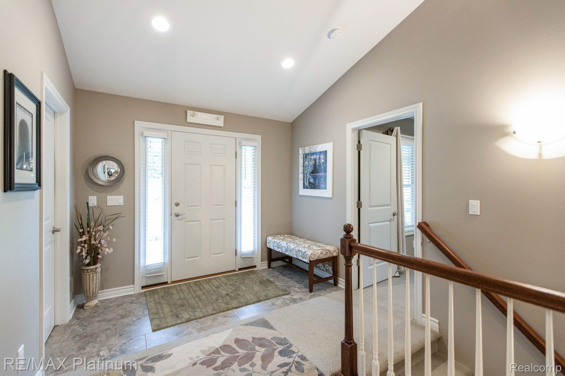 131 Fairhill Way Howell, MI 48843 - Photo 8 of 37 9.jpg