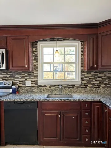 $249,900 | 88 Tower Avenue, Hartford, CT 06120