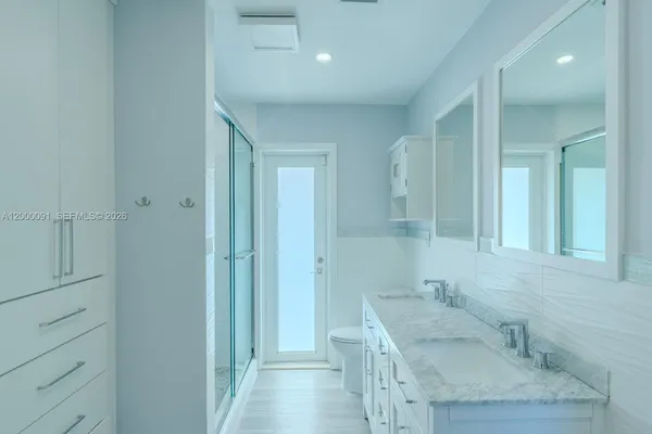 $5,000 | 5012 Grant Street, Hollywood, FL 33021