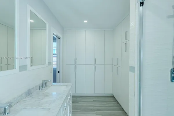 $5,000 | 5012 Grant Street, Hollywood, FL 33021