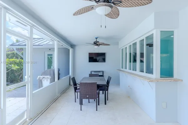 $5,000 | 5012 Grant Street, Hollywood, FL 33021