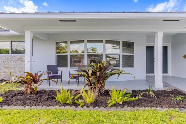 $5,000 | 5012 Grant Street, Hollywood, FL 33021