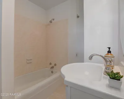 $350,000 | 7515 West Congress Street, Duson, LA 70529