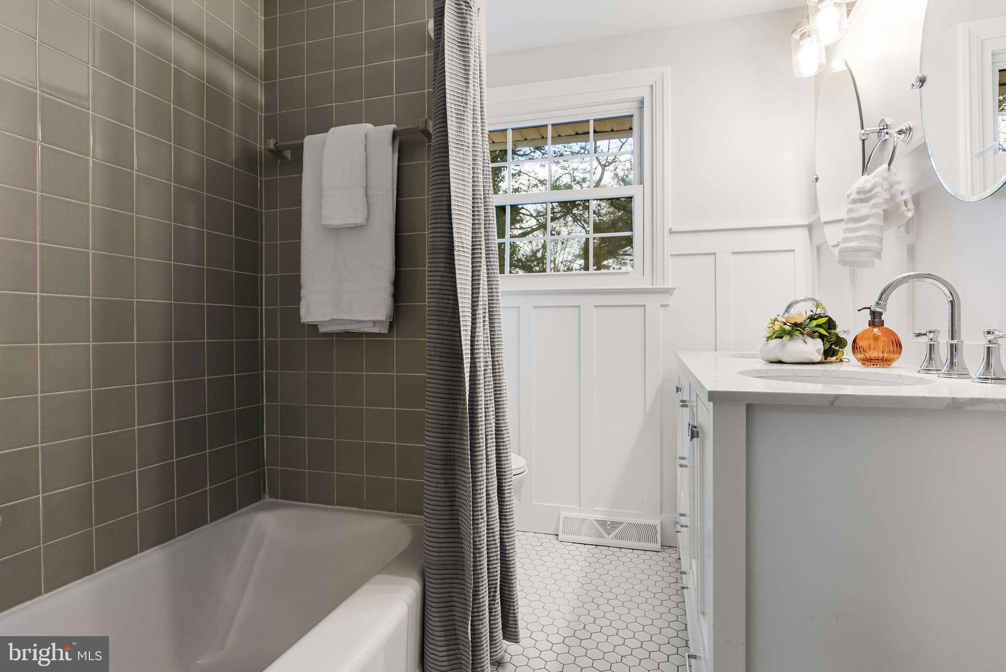 116 Sharrowvale Road Cherry Hill, NJ 08034 - Photo 34 of 52